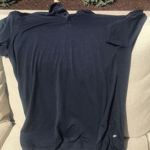 Men’s collar lululemon shirt